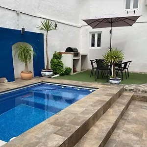 Сasa de vacaciones Traditional Village House With Private Pool In, Villanueva de San Juan